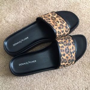 Cheetah Thong Wedge